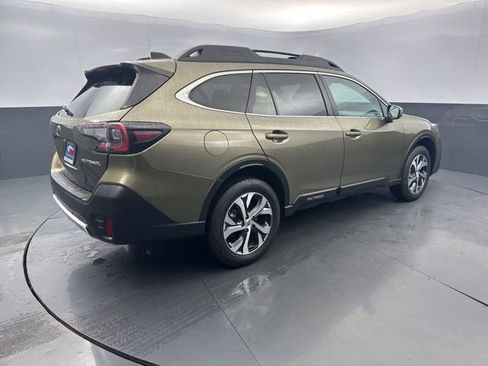 Used 2022 Subaru Outback Limited image 7