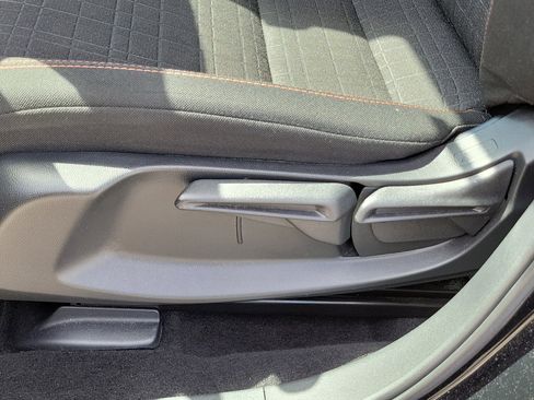 Used 2025 Honda HR-V Sport image 22