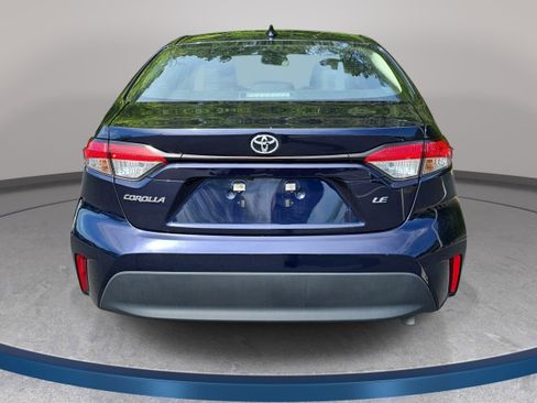 Used 2024 Toyota Corolla LE image 6