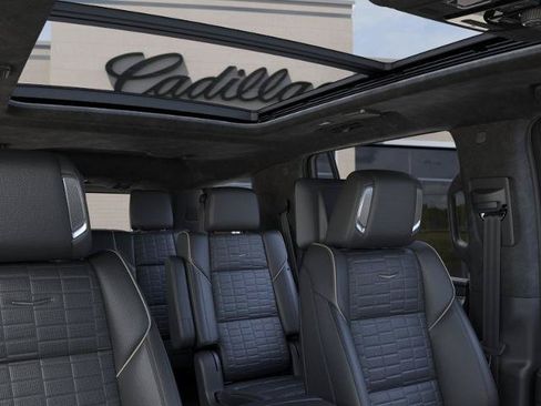 New 2026 Cadillac Escalade V w/ LPO, ONYX Package AWD/4WD image 24