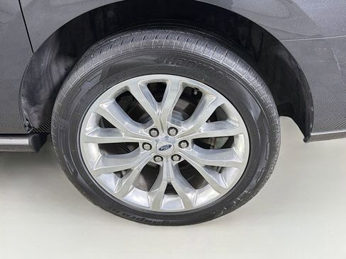 Used 2019 Ford Expedition Max Platinum image 35