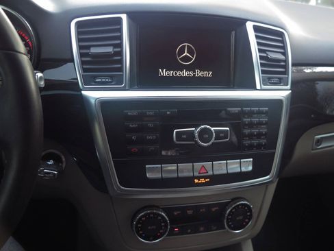 Used 2012 Mercedes-Benz ML 350 4MATIC image 9