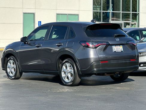 Certified 2024 Honda HR-V LX image 5