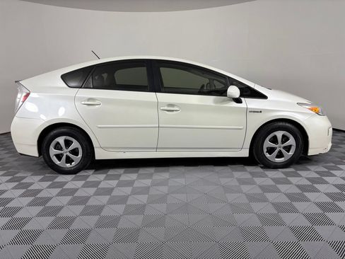 Used 2014 Toyota Prius Four FWD image 7