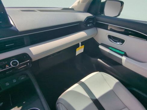 New 2026 Honda Pilot EX-L image 17