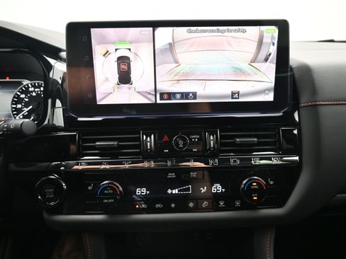 New 2026 Nissan Pathfinder Rock Creek AWD/4WD image 16