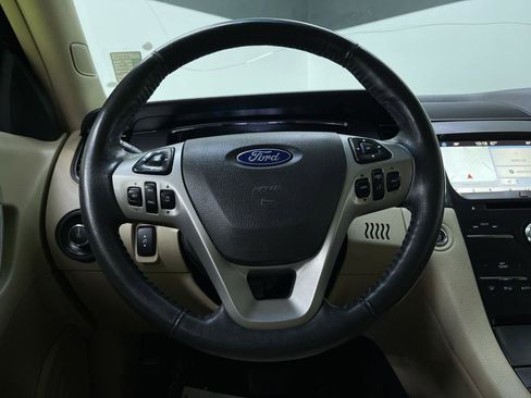 Used 2017 Ford Taurus SEL w/ Equipment Group 201A image 20