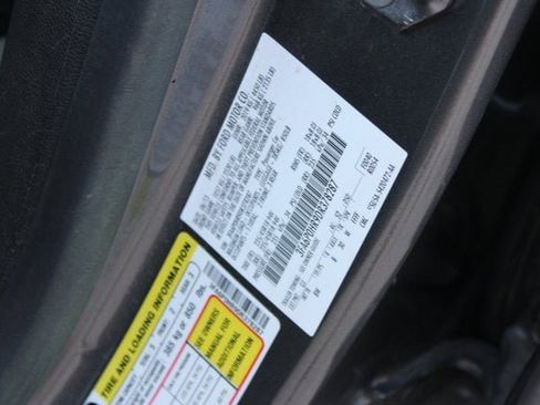 Used 2013 Ford Fusion SE image 28