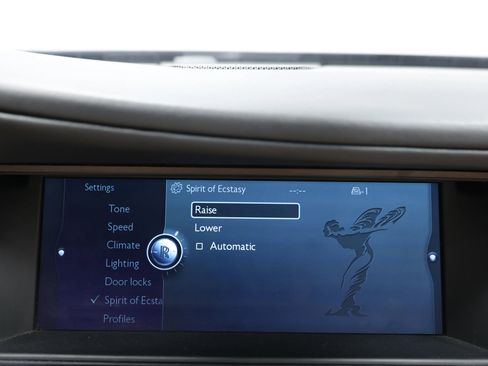 Used 2010 Rolls-Royce Ghost RWD image 33