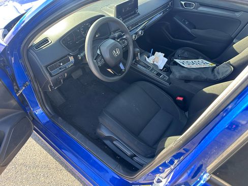 Used 2022 Honda Civic LX image 9