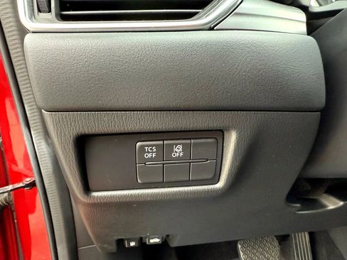 Used 2019 MAZDA CX-5 Touring image 19