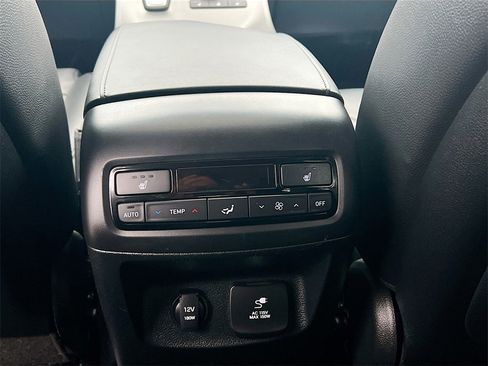 Used 2022 Hyundai Palisade SEL image 26