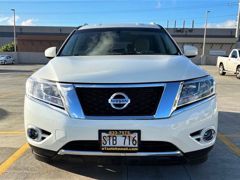 Used 2015 Nissan Pathfinder SV FWD image 8