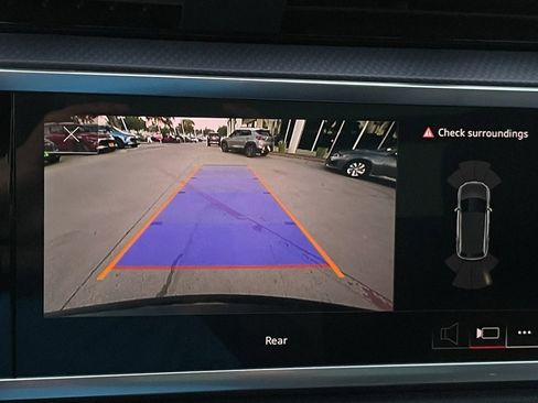 Used 2023 Audi Q3 2.0T Premium image 18