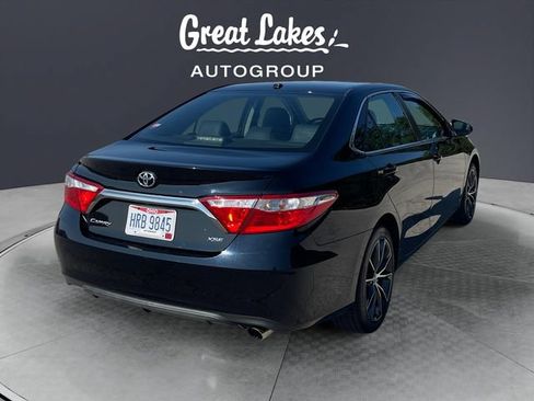 Used 2016 Toyota Camry XSE w/ Moonroof Package FWD image 5