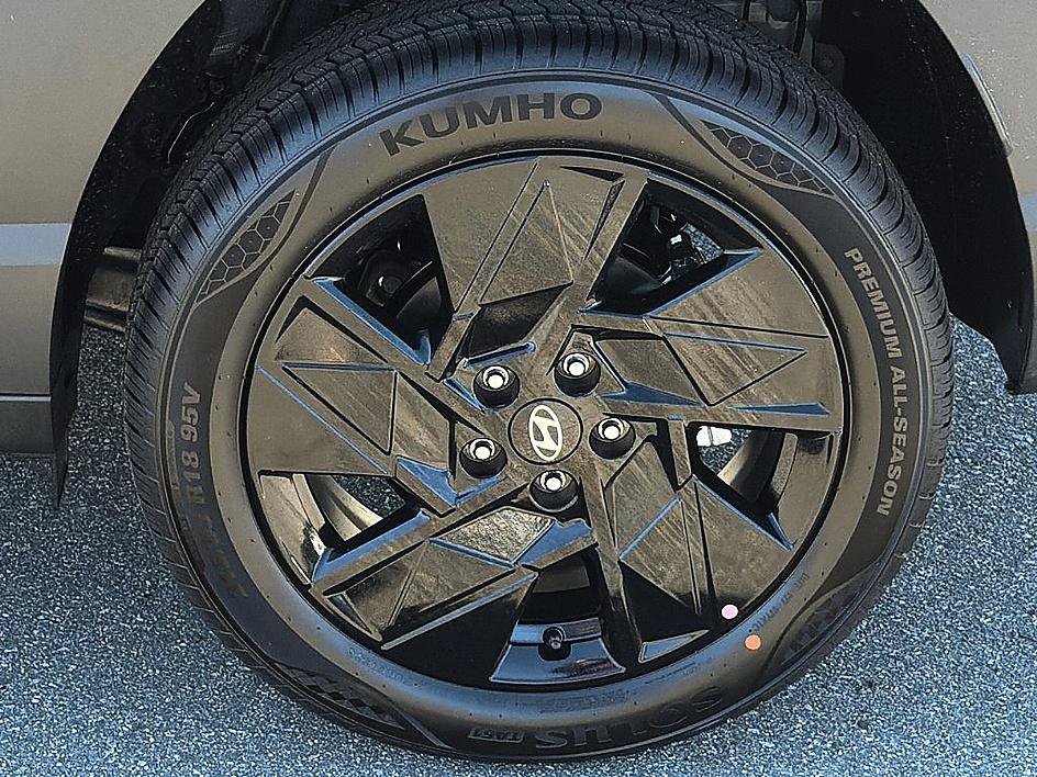 New 2027 Hyundai Kona SEL Sport AWD/4WD image 5