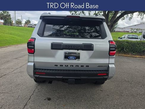 Used 2025 Toyota 4Runner TRD Off-Road AWD/4WD image 3