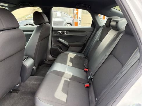 Used 2023 Honda Civic Sport image 29