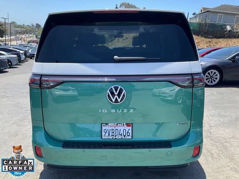 Used 2025 Volkswagen ID. Buzz 1st Edition AWD/4WD image 4