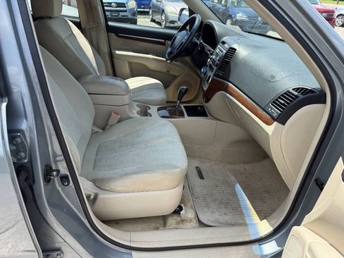 Used 2007 Hyundai Santa Fe SE FWD image 9