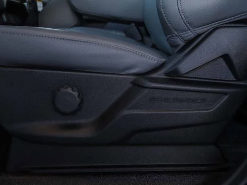 New 2026 Ford F350 XL w/ XL Chrome Package image 22