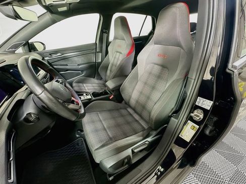 Used 2024 Volkswagen GTI SE FWD image 22