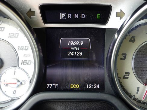 Used 2014 Mercedes-Benz SL 550 image 38