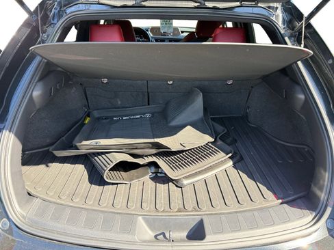 Used 2021 Lexus UX 250h F Sport AWD/4WD image 17