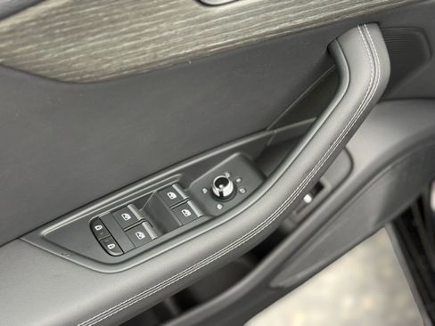 Certified 2025 Audi A4 2.0T Premium Plus image 22