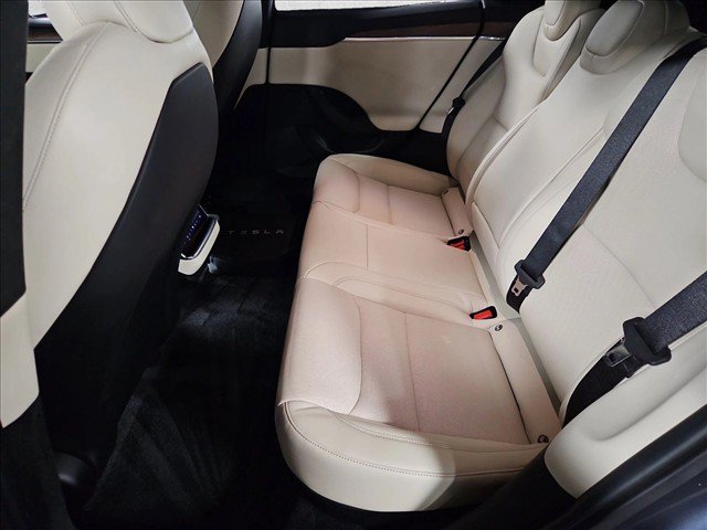 Used 2022 Tesla Model S AWD/4WD image 20