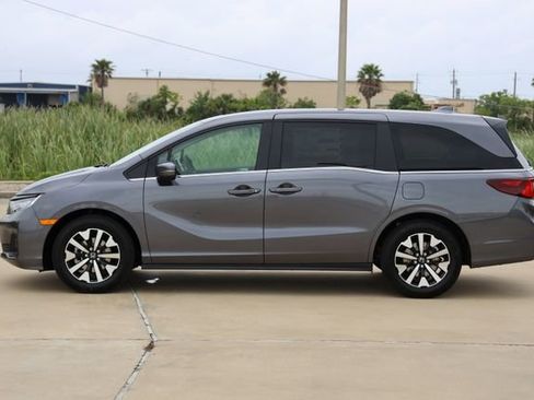 New 2026 Honda Odyssey EX-L image 5