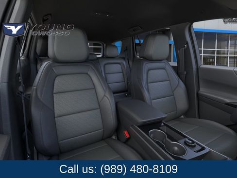 New 2026 Chevrolet Equinox LT w/ Convenience Package II FWD image 16