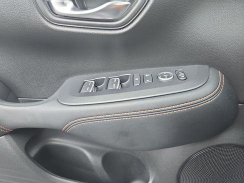Used 2024 Honda HR-V Sport image 25