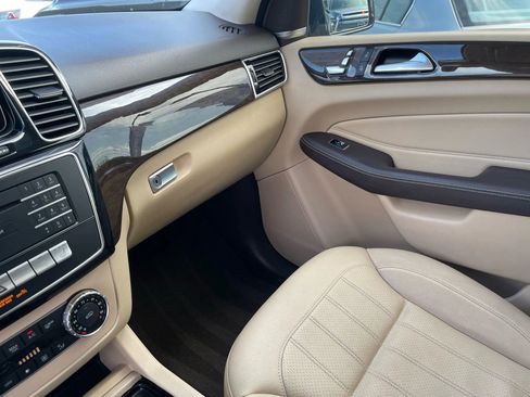 Used 2018 Mercedes-Benz GLE 350 GLE 350 Sport Utility 4D image 21