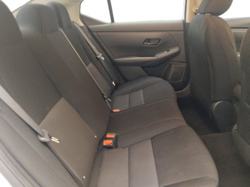 Used 2024 Nissan Sentra SV FWD image 19