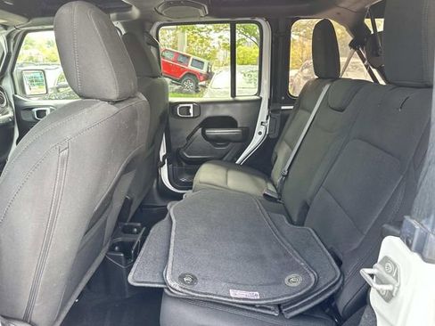 Certified 2022 Jeep Wrangler Unlimited Sport image 18