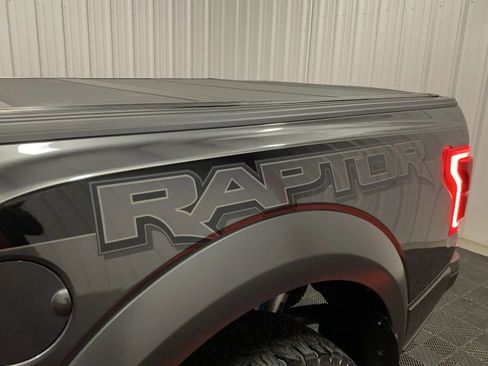 Used 2018 Ford F150 Raptor w/ Equipment Group 802A Luxury image 15
