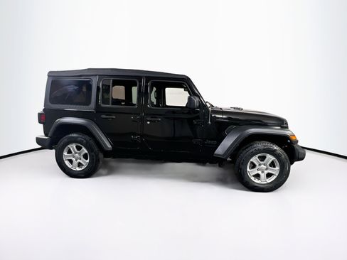 Used 2022 Jeep Wrangler Unlimited Sport AWD/4WD image 4