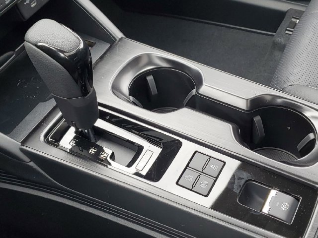 New 2026 Subaru Outback Limited AWD/4WD image 35