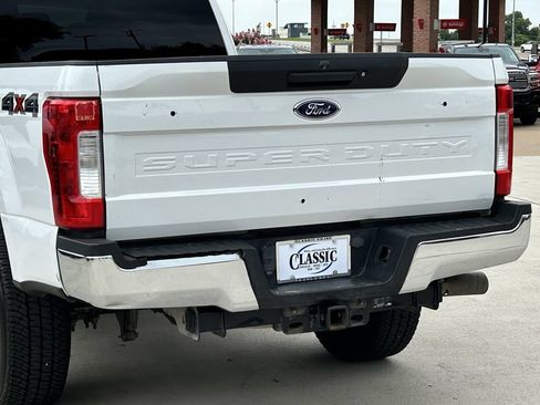 Used 2019 Ford F250 XLT AWD/4WD image 6