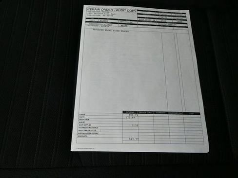 Used 2025 Nissan Pathfinder Rock Creek AWD/4WD image 4