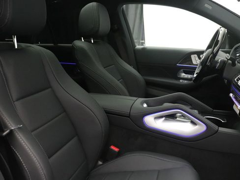 New 2026 Mercedes-Benz GLE 450 4MATIC Coupe image 9