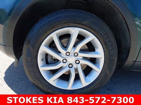 Used 2017 Land Rover Discovery Sport HSE AWD/4WD image 10