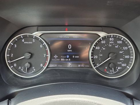 Used 2024 Nissan Sentra SV FWD image 29