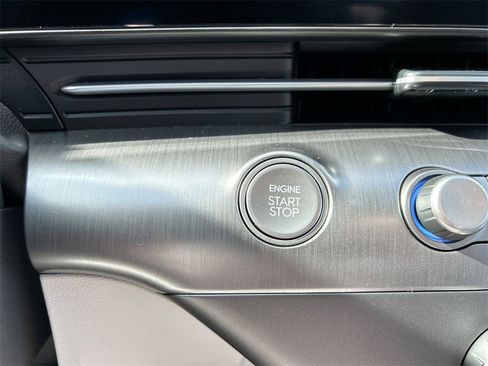 New 2026 Hyundai Kona SE image 30