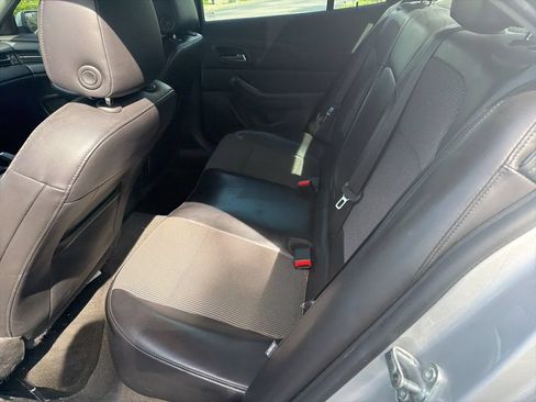 Used 2014 Chevrolet Malibu LT w/ Power Convenience Package FWD image 10