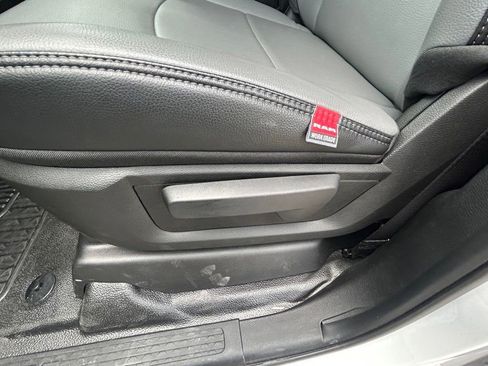 New 2025 RAM 3500 Tradesman image 18