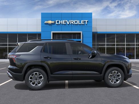 New 2026 Chevrolet Equinox ACTIV w/ Convenience Package III FWD image 29