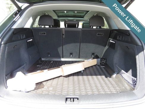 Used 2024 Audi Q5 2.0T Premium Plus AWD/4WD image 17
