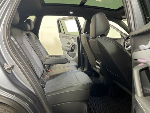 New 2026 Volkswagen Tiguan SE R-Line AWD/4WD image 22